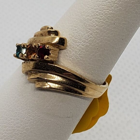 NWT Gold Tone, Blue, Orange, & Red Rhinestone Ring - Picture 4 of 6